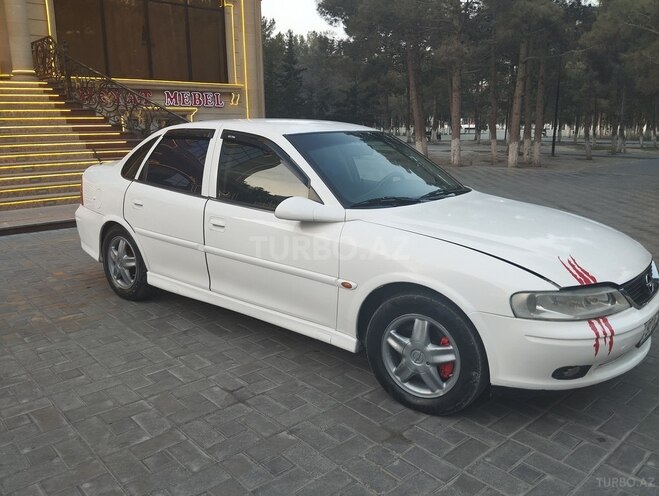 Opel Vectra 2000, 380,000 km - 1.8 l - Sumqayıt
