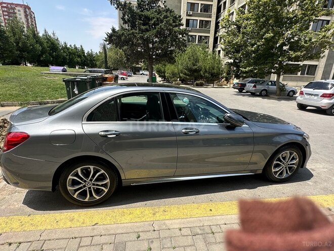 Mercedes C 300 4MATIC 2017, 179,000 km - 2.0 л - Bakı