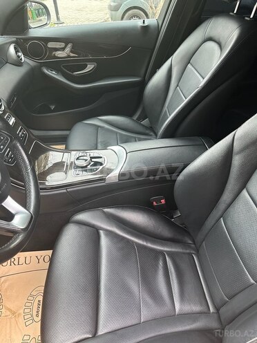 Mercedes C 300 4MATIC 2017, 179,000 km - 2.0 л - Bakı