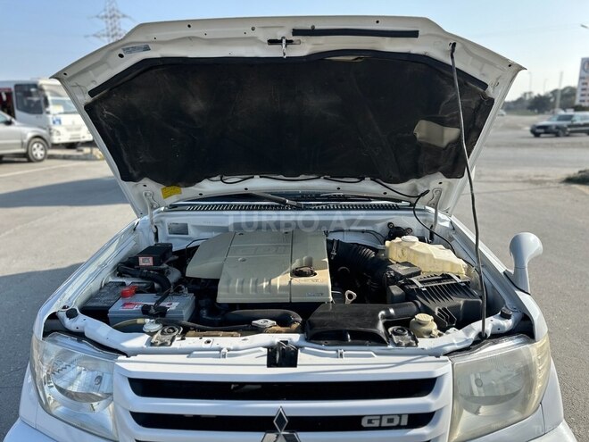 Mitsubishi Pajero io 2000, 221,124 km - 2.0 л - Bakı