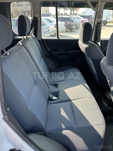 Mitsubishi Pajero io 2000, 221,124 km - 2.0 л - Bakı