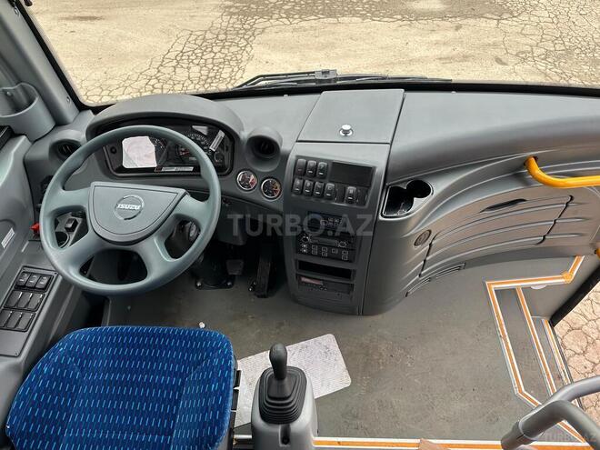 Isuzu  2024, 0 km - 5.2 l - Bakı
