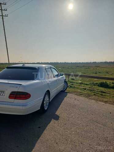 Mercedes E 270 2000, 668,122 km - 2.7 l - Bakı