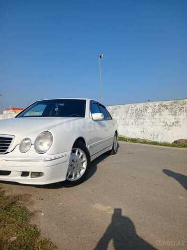 Mercedes E 270 2000, 668,122 km - 2.7 l - Bakı