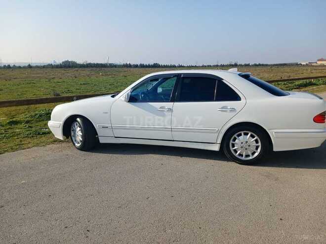 Mercedes E 270 2000, 668,122 km - 2.7 l - Bakı