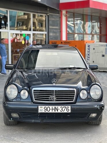 Mercedes E 230 1995, 385,000 km - 2.3 л - Bakı