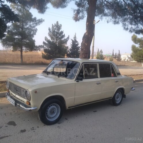 LADA (VAZ) 21011 1982, 27,500 km - 1.3 л - Şirvan