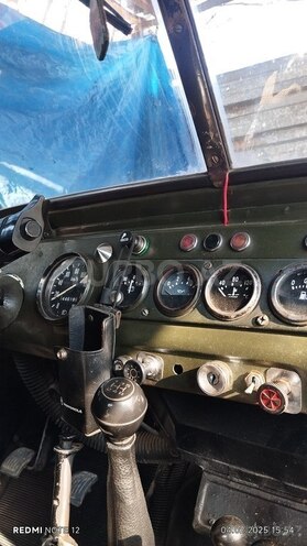 UAZ 469-6