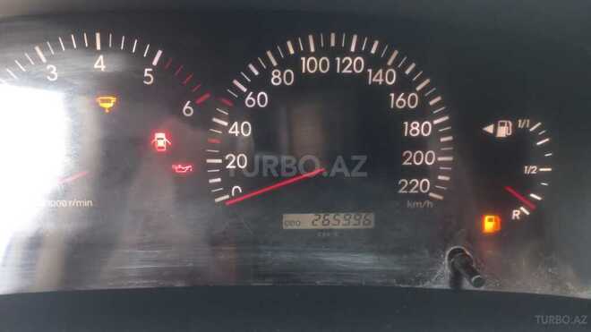 Toyota Corolla 2005, 265,000 km - 1.4 l - Sumqayıt