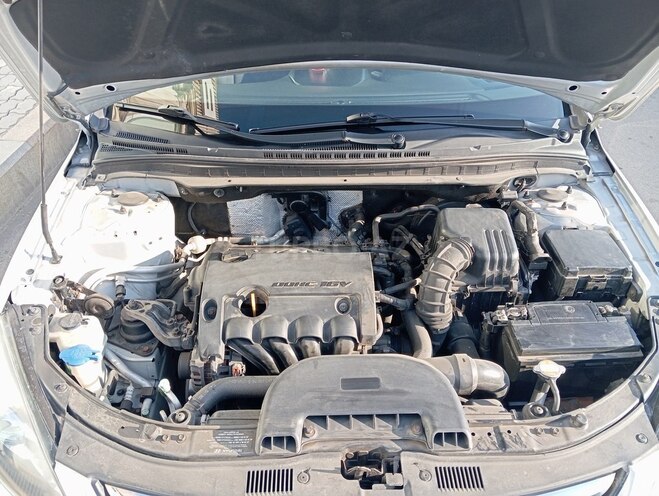 Hyundai i30 2010, 241,110 km - 1.4 л - Gəncə