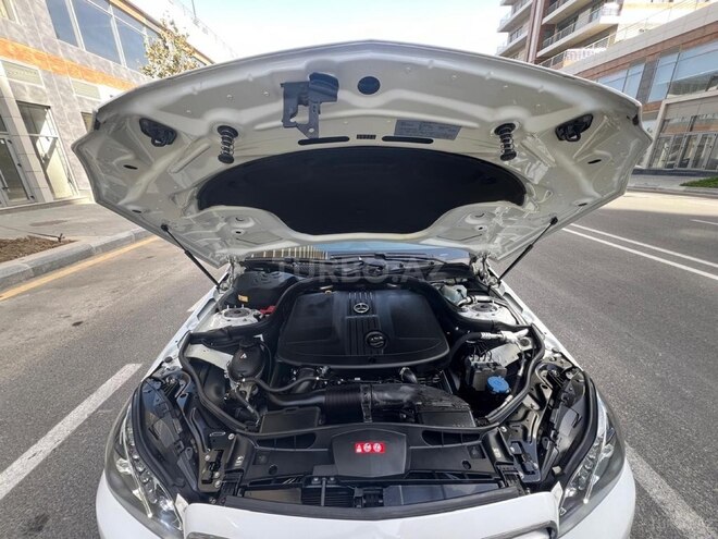Mercedes E 220 d-9