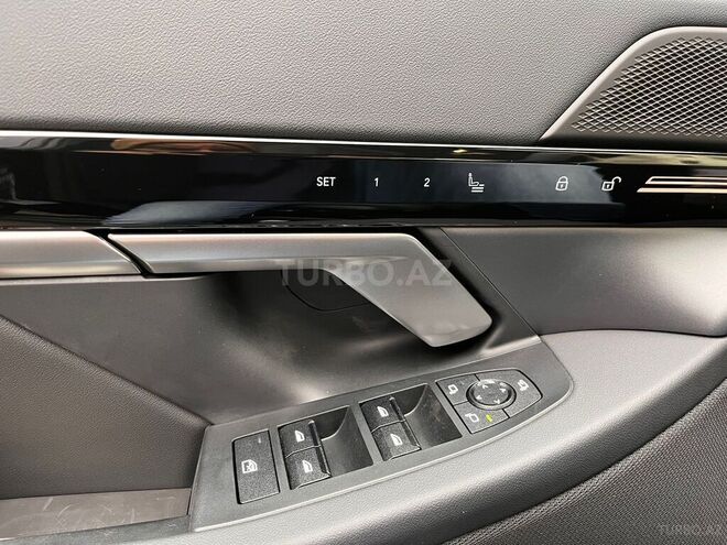 BMW 520 2023, 4,200 km - 2.0 l - Bakı