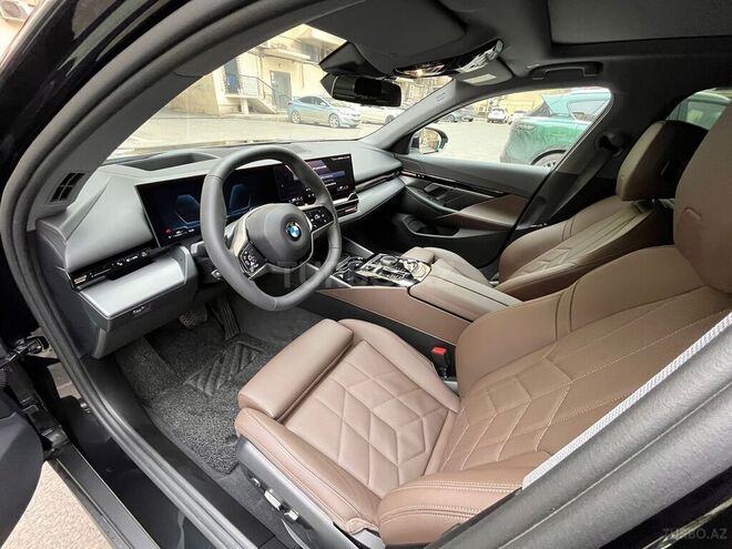 BMW 520 2023, 4,200 km - 2.0 l - Bakı