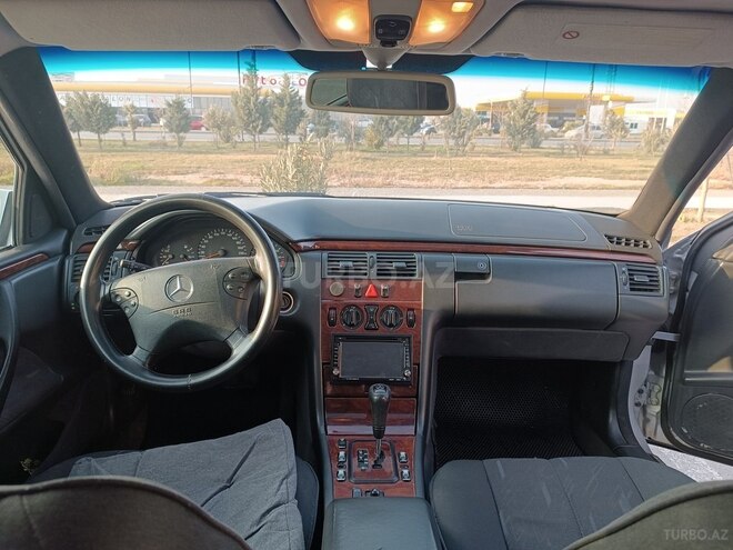 Mercedes E 200 2000, 567,000 km - 2.0 l - Sumqayıt