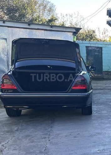Mercedes C 180 1997, 325,000 km - 1.8 л - Yevlax