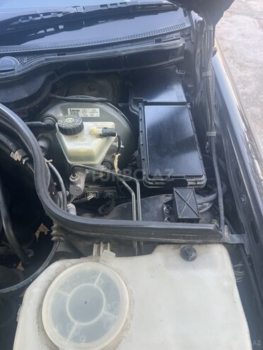 Mercedes C 180 1997, 325,000 km - 1.8 л - Yevlax