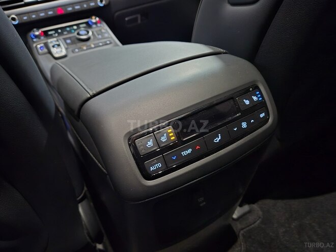 Hyundai Palisade-13