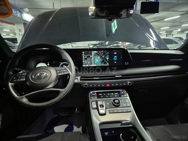 Hyundai Palisade-12