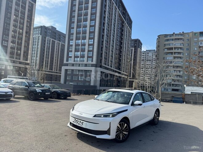Changan Qiyuan A05-1