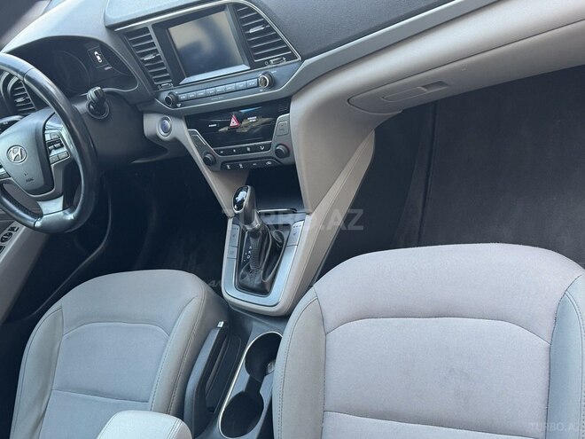 Hyundai Elantra 2016, 126,000 km - 1.4 l - Bakı