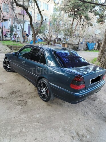 Mercedes C 240 1997, 290,527 km - 2.4 л - Bakı