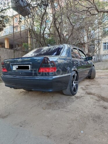 Mercedes C 240 1997, 290,527 km - 2.4 л - Bakı