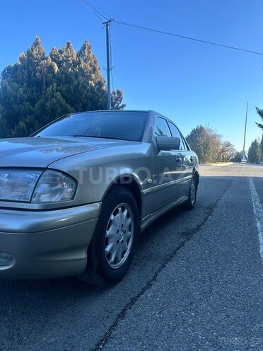 Mercedes C 240 1999, 485,000 km - 2.4 l - Ağstafa