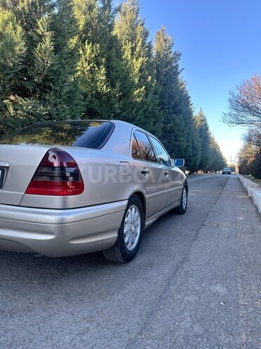 Mercedes C 240 1999, 485,000 km - 2.4 l - Ağstafa