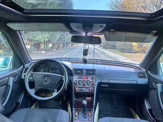 Mercedes C 240 1999, 485,000 km - 2.4 l - Ağstafa