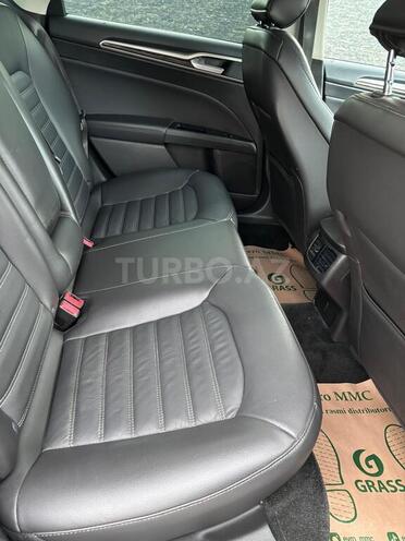Ford Fusion (North America) 2016, 140,000 km - 2.0 l - Bakı