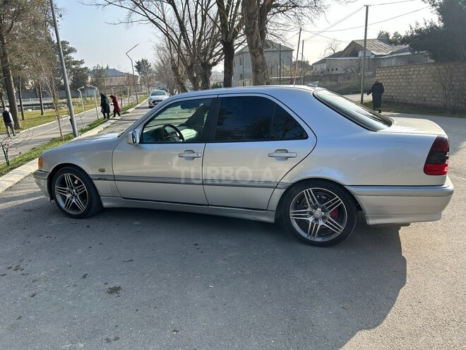 Mercedes C 240 1998, 300,000 km - 2.4 л - Bakı
