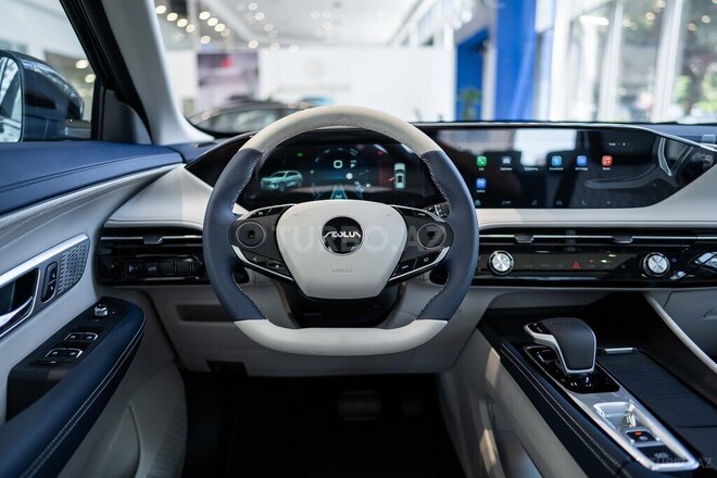 DongFeng Aeolus Huge-18