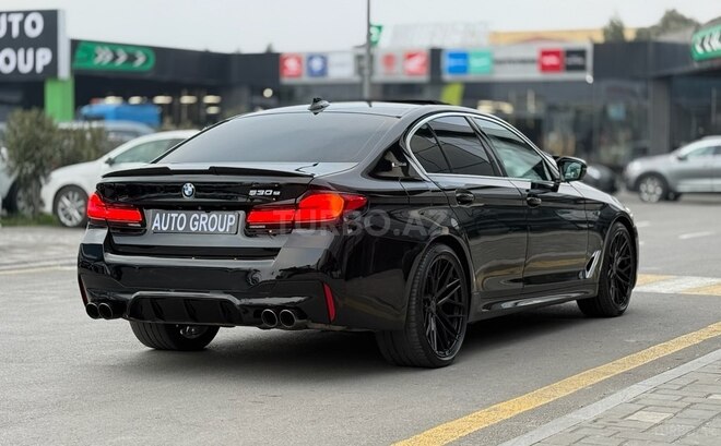 BMW 530e-10