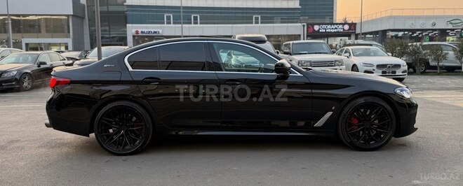 BMW 530e-18