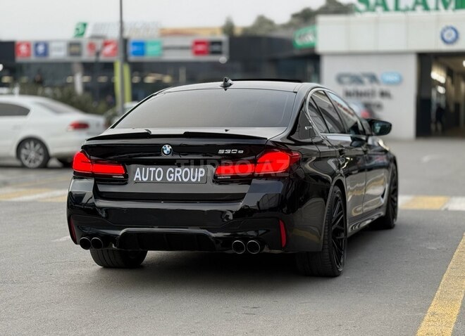 BMW 530e-9