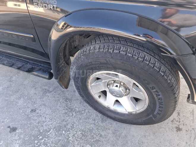 Mitsubishi  2002, 220,000 km - 3.0 л - Bakı