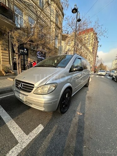 Mercedes Viano 2009, 520,000 km - 2.2 l - Bakı