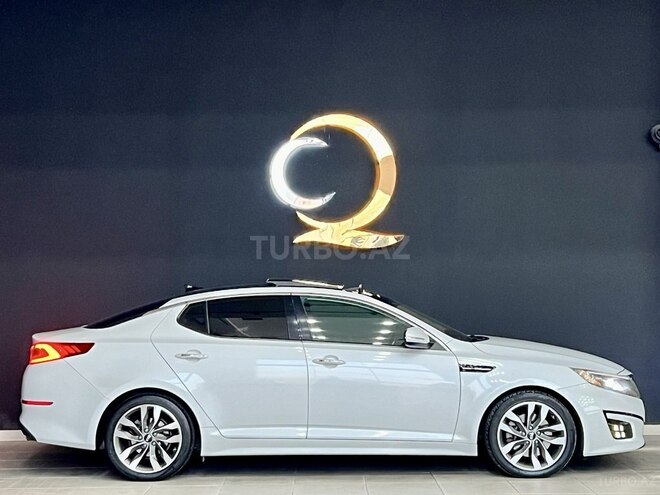 Kia Optima-4