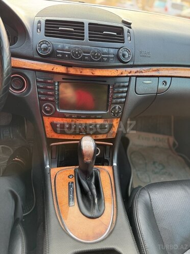Mercedes E 350 2005, 356,000 km - 3.5 l - Bakı