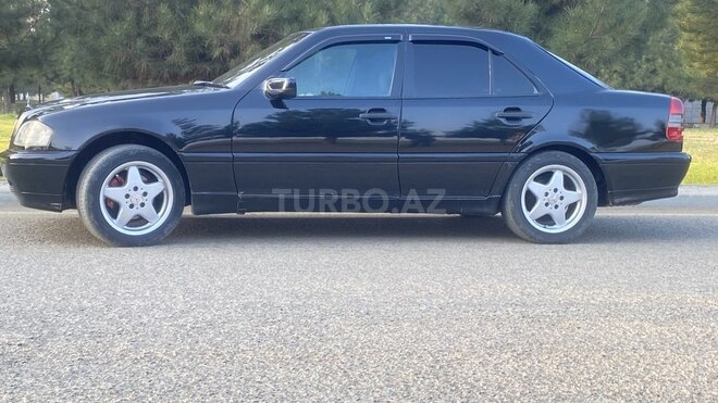 Mercedes C 180 1995, 365,000 km - 1.8 l - Masallı