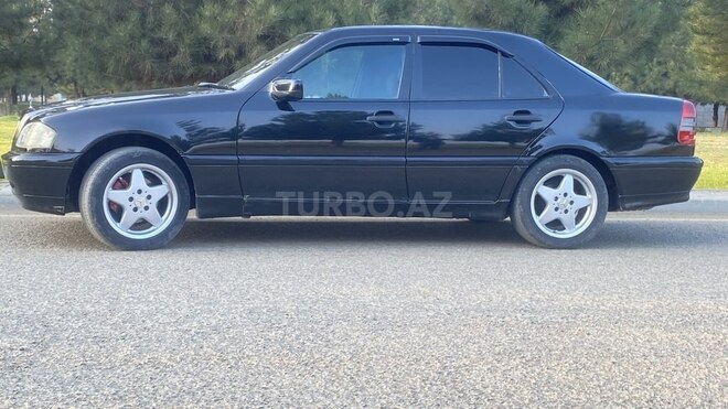Mercedes C 180 1995, 365,000 km - 1.8 l - Masallı
