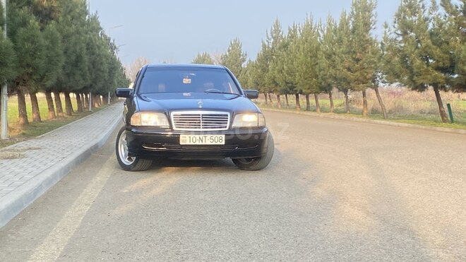 Mercedes C 180 1995, 365,000 km - 1.8 l - Masallı
