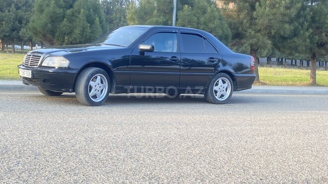 Mercedes C 180 1995, 365,000 km - 1.8 l - Masallı