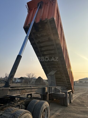 MAZ 642208-7