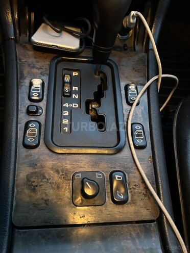 Mercedes E 200 1997, 189,000 km - 2.0 l - Bakı