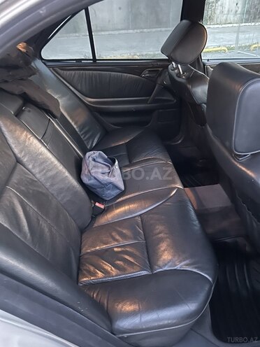 Mercedes E 200 1997, 189,000 km - 2.0 l - Bakı