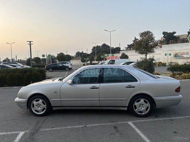 Mercedes E 200 1997, 189,000 km - 2.0 l - Bakı