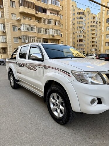 Toyota Hilux 2012, 183,440 km - 2.5 l - Bakı