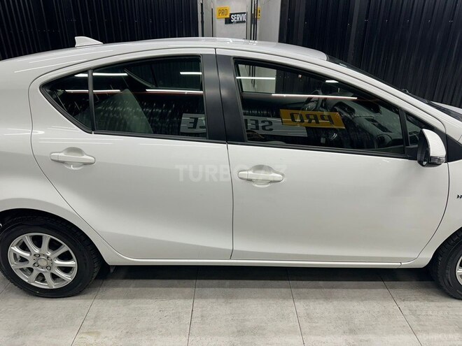 Toyota Aqua 2017, 87,000 km - 1.5 l - Bakı