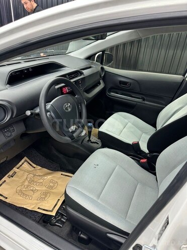 Toyota Aqua 2017, 87,000 km - 1.5 l - Bakı